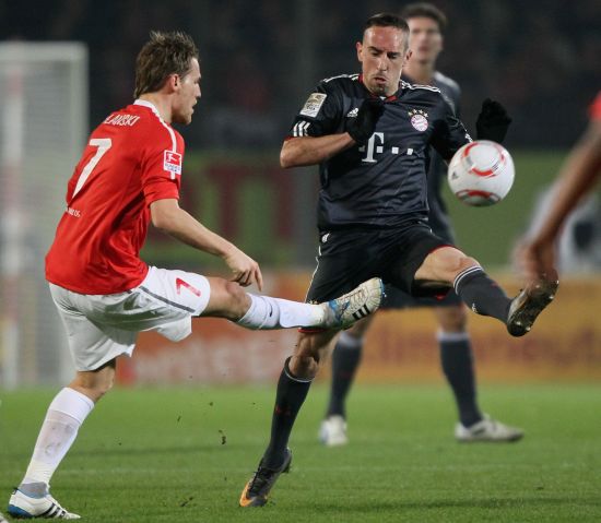 中美的关系 中美的关系